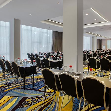Neo Dipatiukur Bandung By Aston Hotell Eksteriør bilde